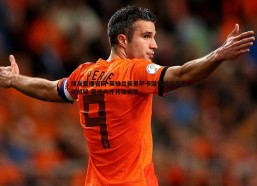 球友直播官网-英格兰新星萨卡深情悼念葡萄牙前锋 赛场内外共缅若塔