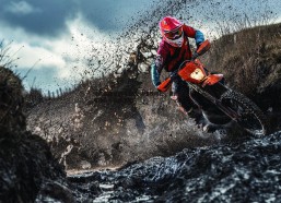 球友直播官网-巴黎主场惜败拜仁，高效反击难掩得分机会匮乏